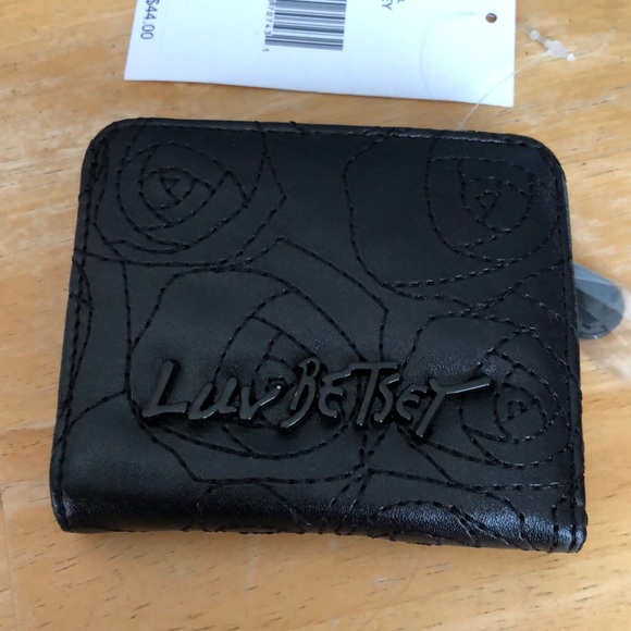 Betsey Johnson Luv Betsey Snap Card Wallet Black Tonal Stitched Rose Pattern NWT - Picture 15 of 16